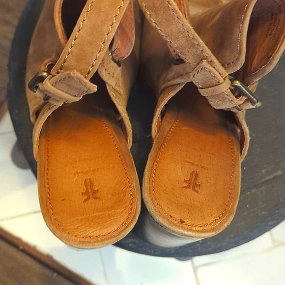 FRYE Mules SUEDE Peep toe SLINGBACK Sz 9.5 - Picture 5 of 8